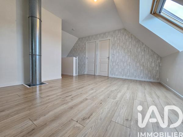 Maison à vendre 6 pièces 146 m² Le Breil-sur-Mérize