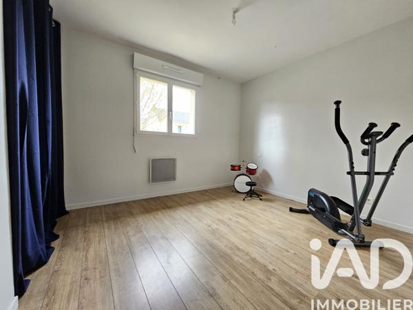 Maison à vendre 6 pièces 146 m² Le Breil-sur-Mérize