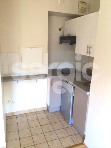 Location 2 Pieces 35 60200 Compiegne 43 0286 02 0115