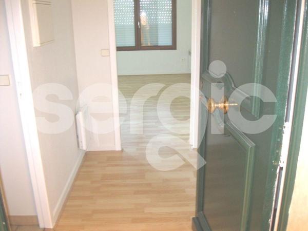 Location 2 Pieces 35 60200 Compiegne 43 0286 02 0115