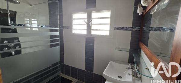 Location maison 4 pièces 120 m² Saint-Denis