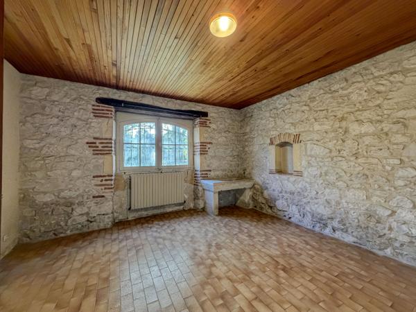 Villeneuve-sur-Lot (47300) Villeneuve sur lot, Maison de Maître – Élégance, volumes et authenticité