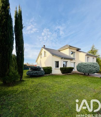 Maison à vendre 6 pièces 136 m² Cuvry