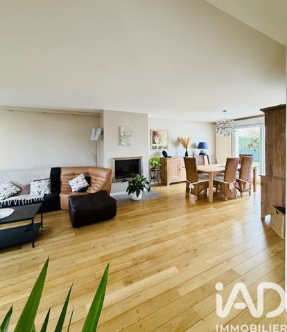 Maison à vendre 6 pièces 136 m² Cuvry