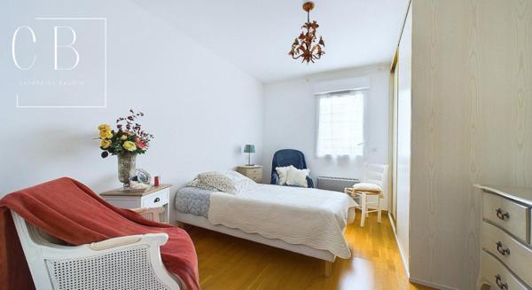 Appartement 2 pièces garage terrasse La Genette La Rochelle