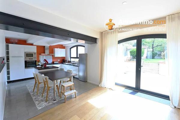 Vente Maison 8 pièces 289 m2 à Revel