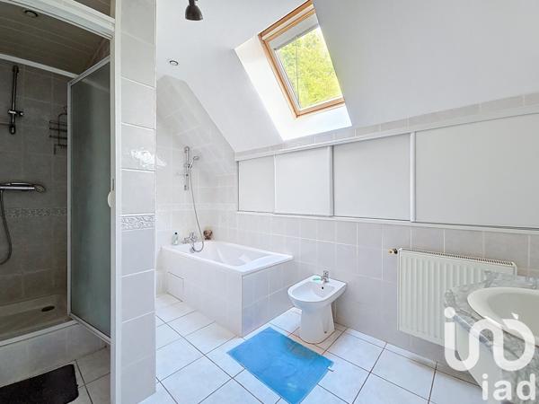 Maison à vendre 5 pièces 136 m² Amfreville-la-Mi-Voie