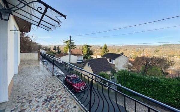 Maison à vendre    4 pièces •  Marsac-sur-l'Isle