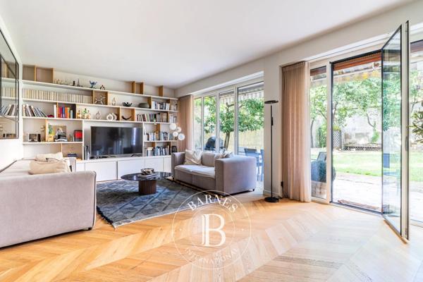 Neuilly-sur-Seine, Appartement 3 Chambres -  134 m² à vendre