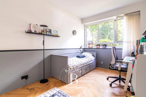 Neuilly-sur-Seine, Appartement 3 Chambres -  134 m² à vendre