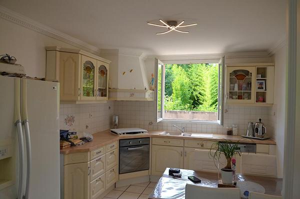 Maison Le Teil 4 CHAMBRES 245 000 EUROS