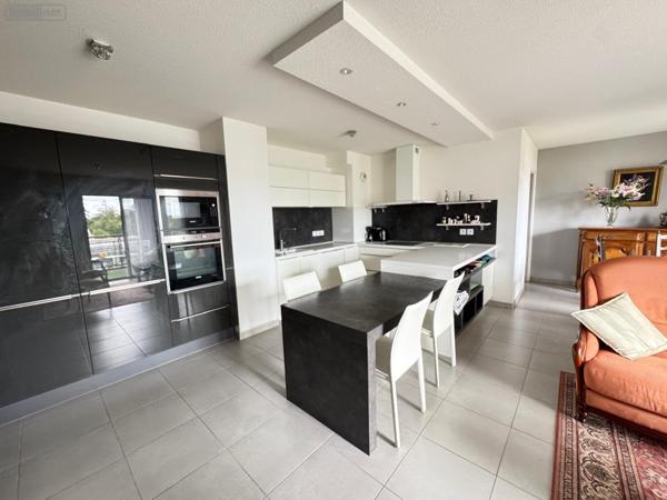 Appartement à vendre à Gradignan en Gironde (33170), ref : 33010/136   
Centre