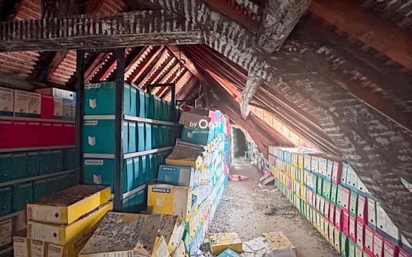 Immeuble à vendre    2 pièces • 180 m2 Montluçon