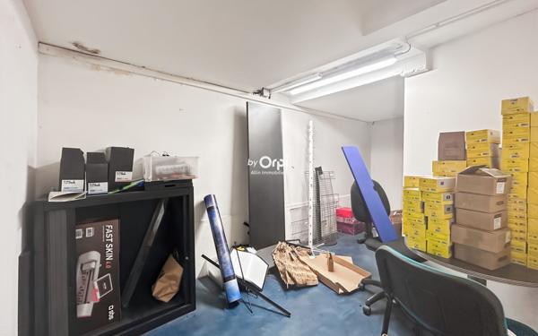 Immeuble à vendre    2 pièces • 180 m2 Montluçon