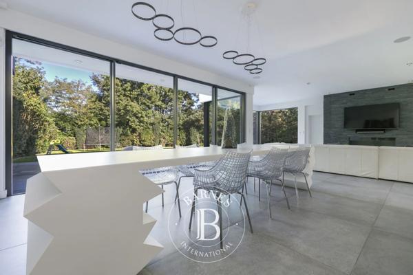 La Celle-Saint-Cloud, Maison 5 Chambres -  518 m² à vendre