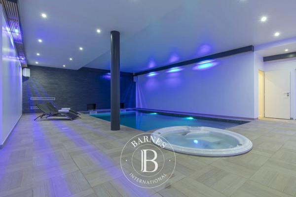 La Celle-Saint-Cloud, Maison 5 Chambres -  518 m² à vendre