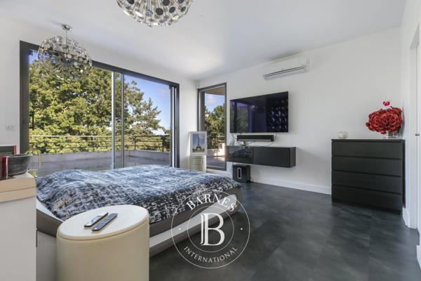 La Celle-Saint-Cloud, Maison 5 Chambres -  518 m² à vendre