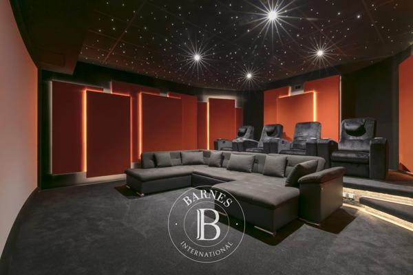 La Celle-Saint-Cloud, Maison 5 Chambres -  518 m² à vendre