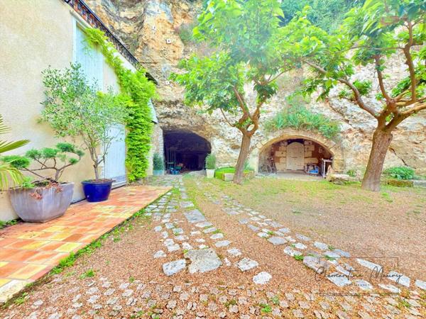 Maison de caractère a vendre, centre ville de Vendome, 9 pièces 250m2