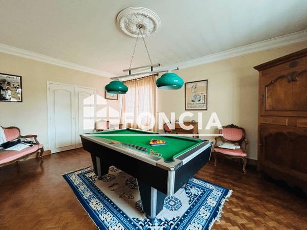 À vendre Maison 10 pièces 309.12 m² - Nieuil-l'espoir 86340