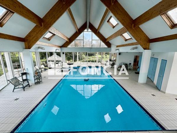 À vendre Maison 10 pièces 309.12 m² - Nieuil-l'espoir 86340