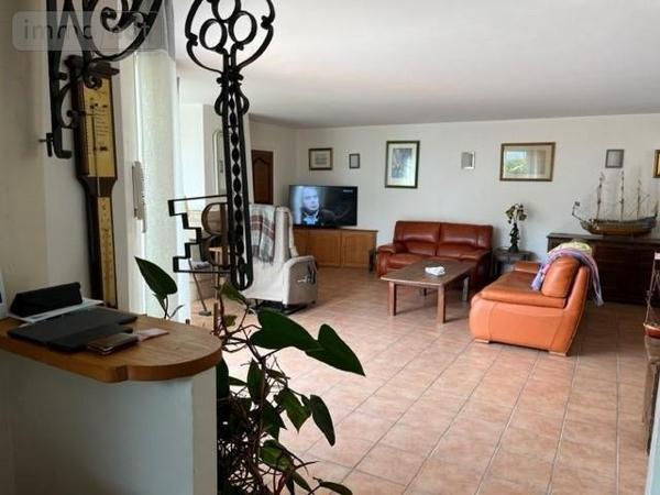 Maison à vendre à Ploemeur dans le Morbihan (56270), ref : 56083-1093   
Lomener