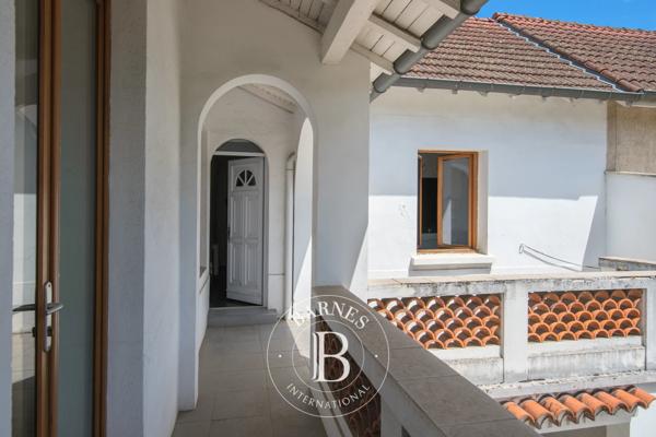 Charbonnières-les-Bains, Maison 3 Chambres -  99 m² à vendre