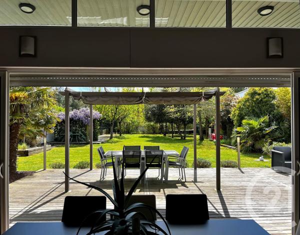 Maison à vendre  10 pièces - 226,25 m2 ST HILAIRE DE RIEZ - 85