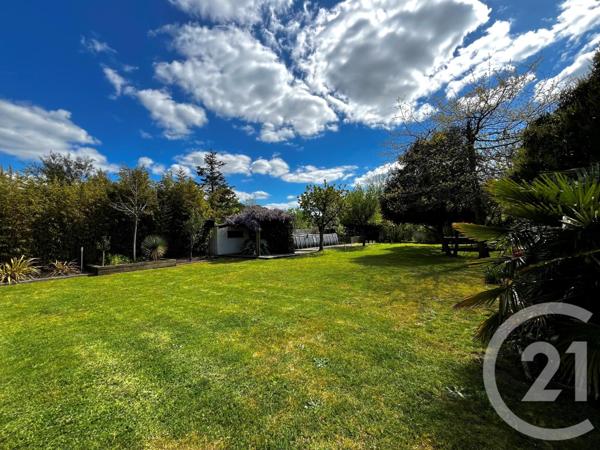 Maison à vendre  10 pièces - 226,25 m2 ST HILAIRE DE RIEZ - 85