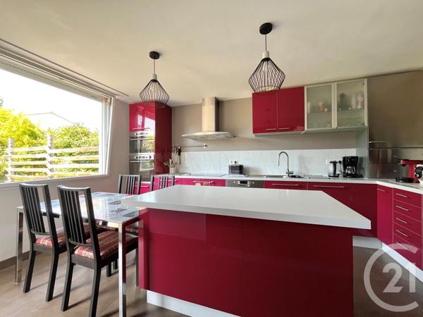 Maison à vendre  10 pièces - 226,25 m2 ST HILAIRE DE RIEZ - 85