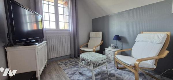 MAISON SUR SOUS SOL - 4 CHAMBRES - TERRAIN 2377 M2