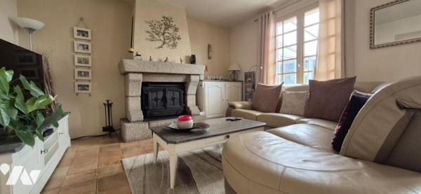 MAISON SUR SOUS SOL - 4 CHAMBRES - TERRAIN 2377 M2