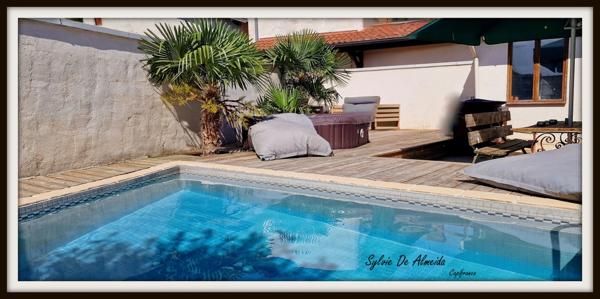 Dpt Ain (01), à vendre PONT DE VEYLE proche MACON maison P6 de 135 m², 5 chambres, piscine