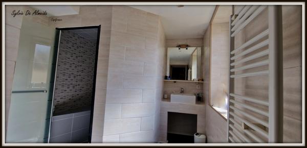 Dpt Ain (01), à vendre PONT DE VEYLE proche MACON maison P6 de 135 m², 5 chambres, piscine