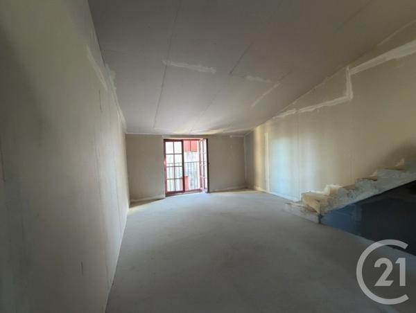 Appartement à vendre  4 pièces - 80,66 m2 CHATEAUNEUF GRASSE - 06