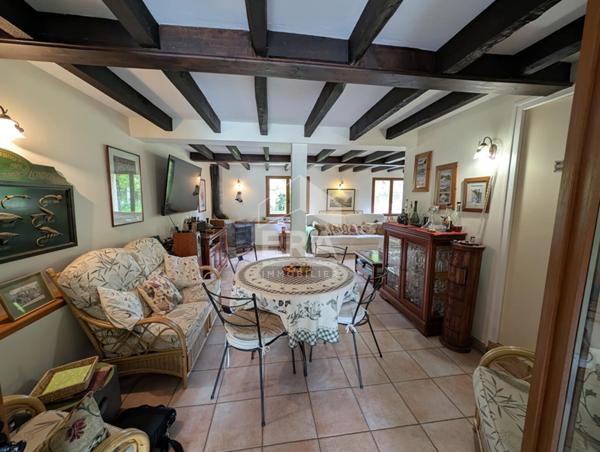 Maison à vendre individuelle à 10 min de Montpon-Ménestérol 6 pièces 126,45 m2