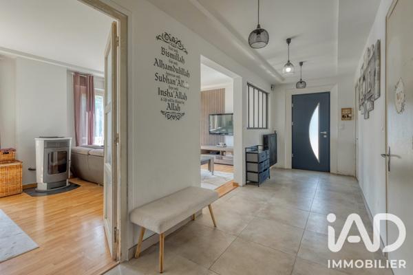Maison à vendre 8 pièces 171 m² Le Pont-de-Claix