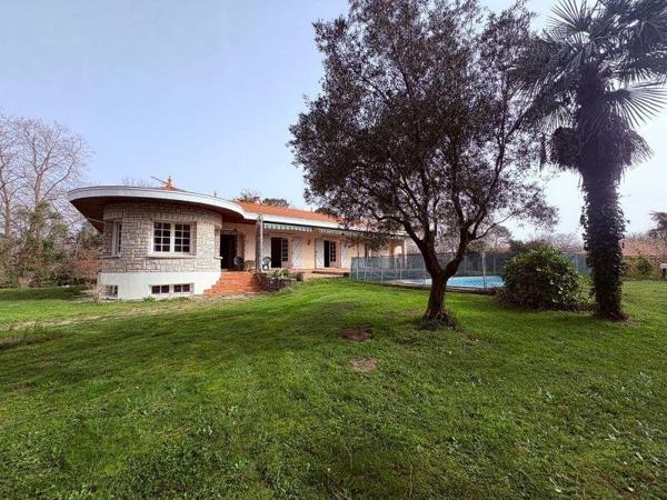 Vente / Maison et grand terrain