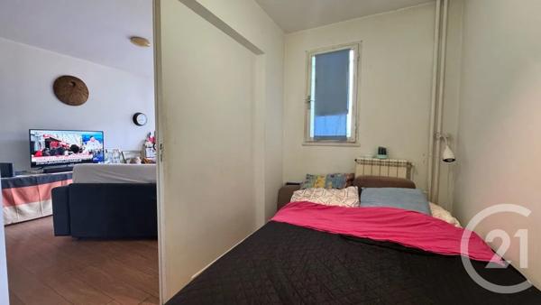 Appartement F1 Bis à vendre  2 pièces - 47,04 m 2   LA GARDE  - 83