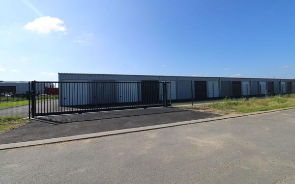 Stationnement à vendre    29,60 m2 Le Gua