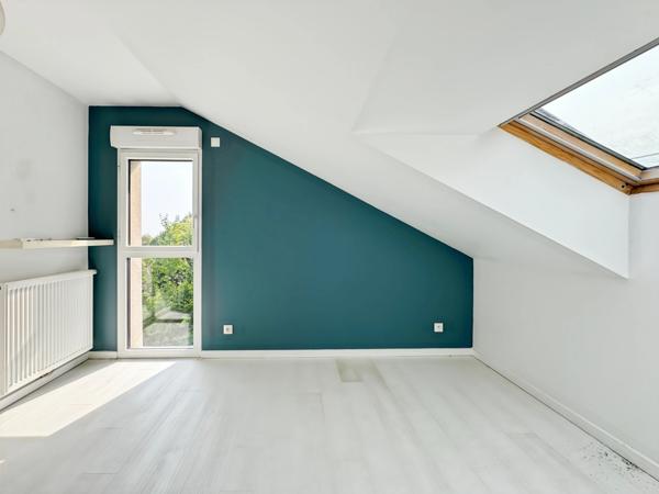 Maison à vendre 7 pièces DIVONNE LES BAINS - Maison contemporaine avec vue et magnifiques volumes