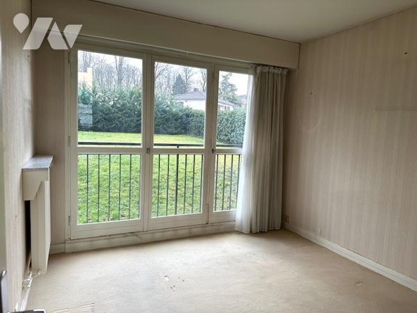 Appartement à Vendre à Eaubonne (95600) en Val-d'Oise (95), 4 pièces dont 2 chambres, 89 m2,