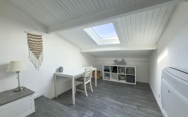 Maison à vendre    5 pièces • 93 m2 Salon-de-Provence