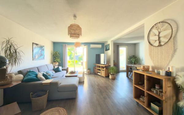 Maison à vendre    5 pièces • 93 m2 Salon-de-Provence