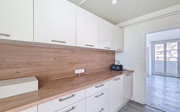 Appartement à vendre    4 pièces • 63,27 m2 La Seyne-sur-Mer