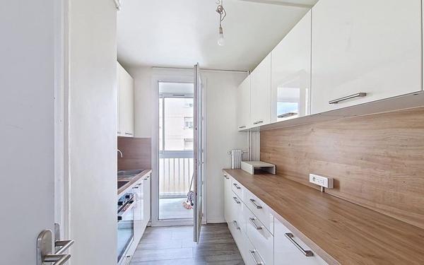 Appartement à vendre    4 pièces • 63,27 m2 La Seyne-sur-Mer