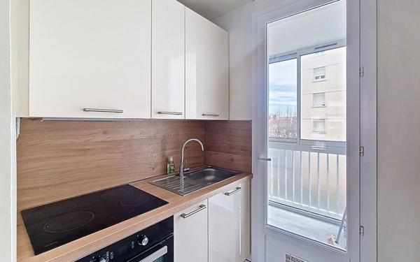 Appartement à vendre    4 pièces • 63,27 m2 La Seyne-sur-Mer