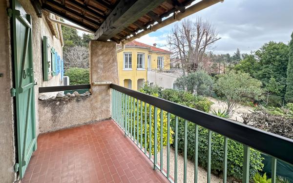 Maison à vendre    5 pièces • 117 m2 Toulon