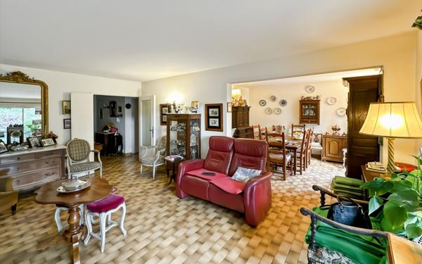 Maison à vendre    5 pièces • 117 m2 Toulon