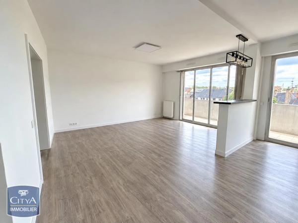 Appartement à louer 3 pièces 71.99m² Le Mans (72000)